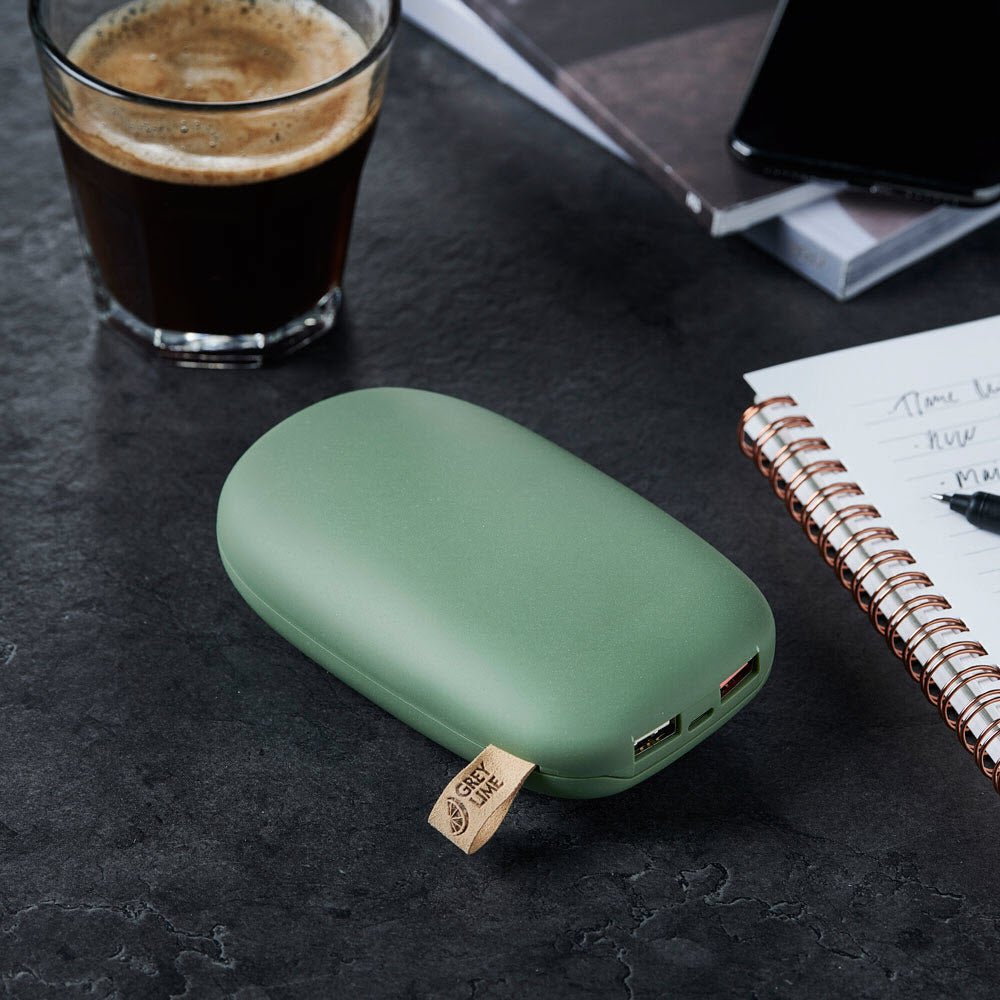 GreyLime Power Stone ll 10400 mAh powerbank USB-C & USB-A, Green -  fra GreyLime - nu kun 419 kr. Hos HjemTek 